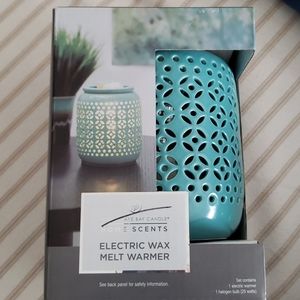 Wax warmer